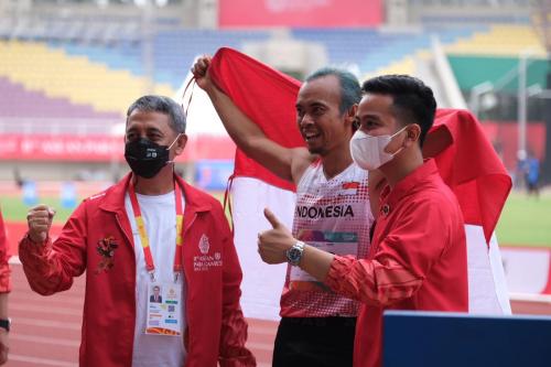 Setio Budi Hartanto berhasil meraih medali emas Triple Jump Men kelas F47 pada APG 2022