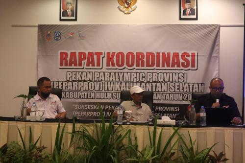 Pemaparan Handbook Peparprov IV di Kabupaten Hulu Sungai Selatan Tahun 2022 pada acara Rapat Koordinas Persiapan Peparprov IV di Kabupaten Hulu Sungai Selatan pada tanggal 17 - 19 September 2022 bertempat di Hotel Roditha Banjarbaru