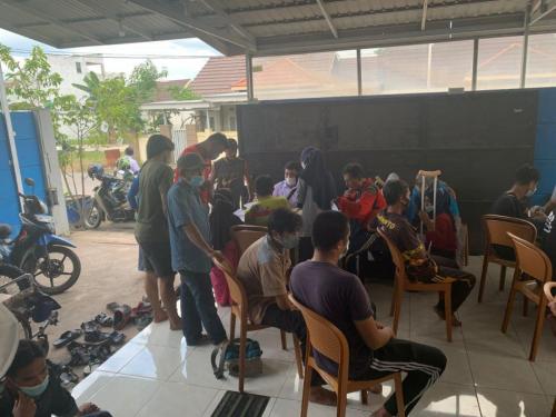 Suntik Vitamin Sebelum Keberangkatan Peparnas XVI Papua 2021