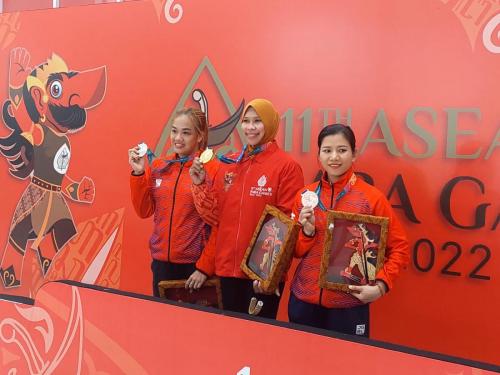 Penyerahan Medali Warmia Cabang Olahraga Atletik 11th Asean Para Games Solo 2022