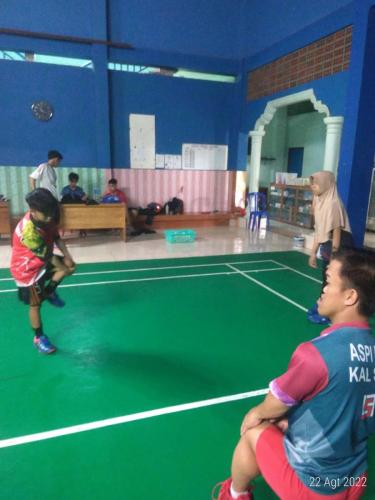 Latihan Rutin Pelatprov Tahun 2022 Cabang Olahraga Bulutangkis
