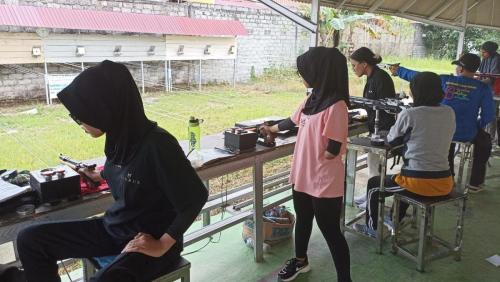 Latihan Rutin Pelatprov Tahun 2022 Cabang Olahraga Menembak